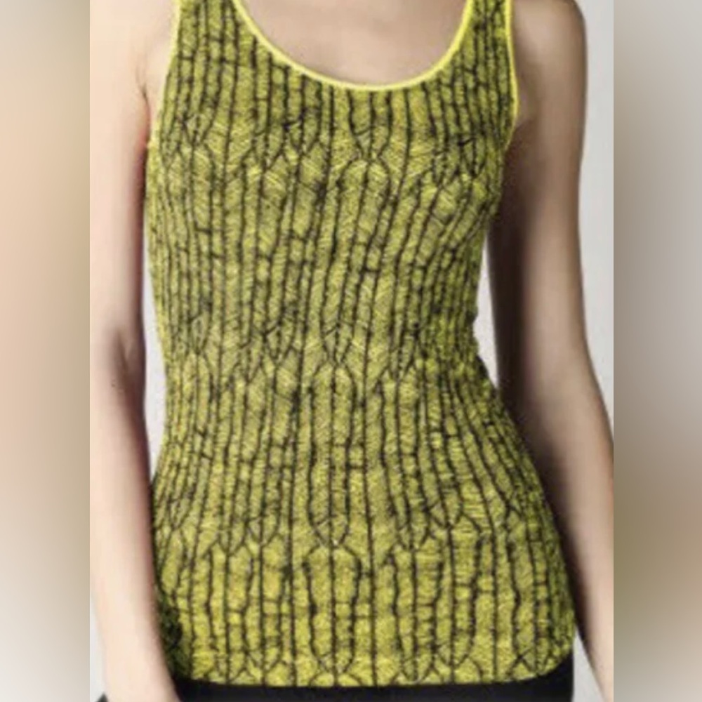 NEW Yellow/ black feather  Top by Nikibiki O/S